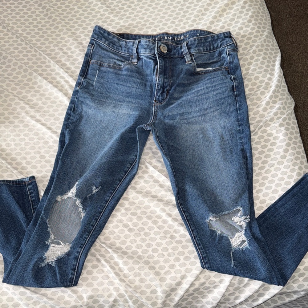 American Eagle Outfitters Women's Ripped Blue Skinny Jeans